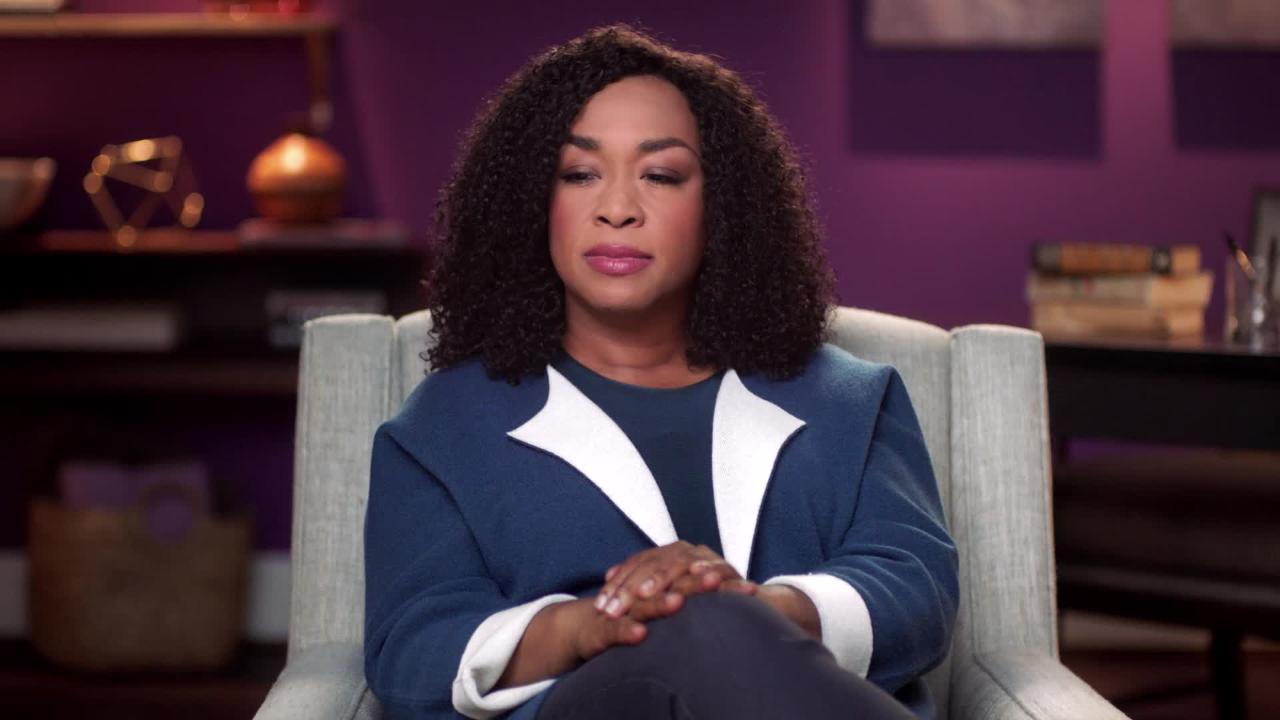 Writing A Script: Effective Habits | Shonda Rhimes Teaches Writing For ...